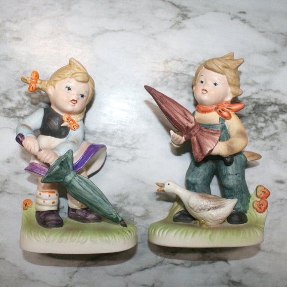 Vintage Other - VINTAGE ARNART Figurine Set Collectible Boy Girl Set Umbrella Home Decor Nursery